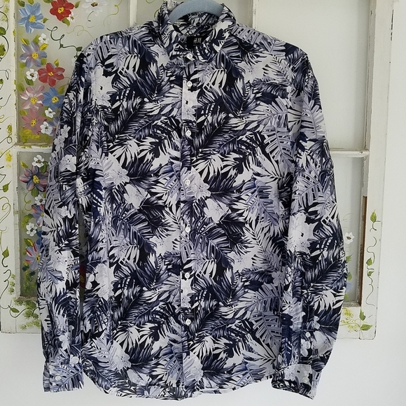H&M Leaf Pattern Print Long Sleeve Size Small - Picture 1 of 5